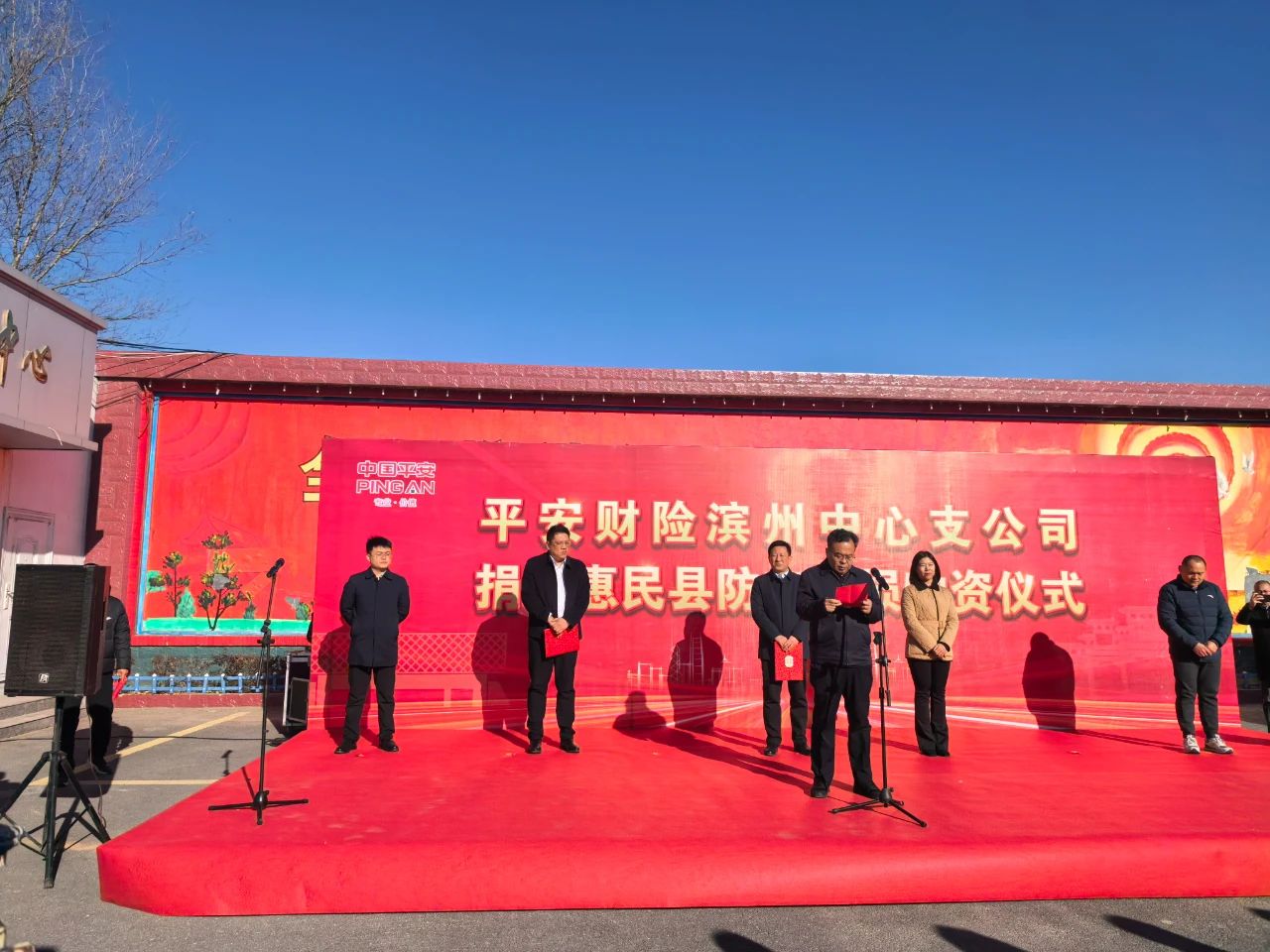 07421c74cf5c3743e7edaa329cf77f70.jpg 07421c74cf5c3743e7edaa329cf77f70.jpg